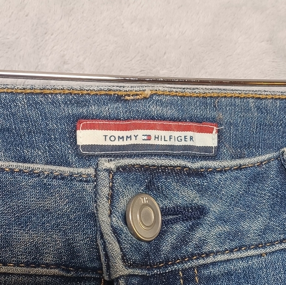 Tommy Hilfiger Women’s Boyfriend Patchwork Distressed Jeans Blue Sz 10 Relaxed - Picture 4 of 11